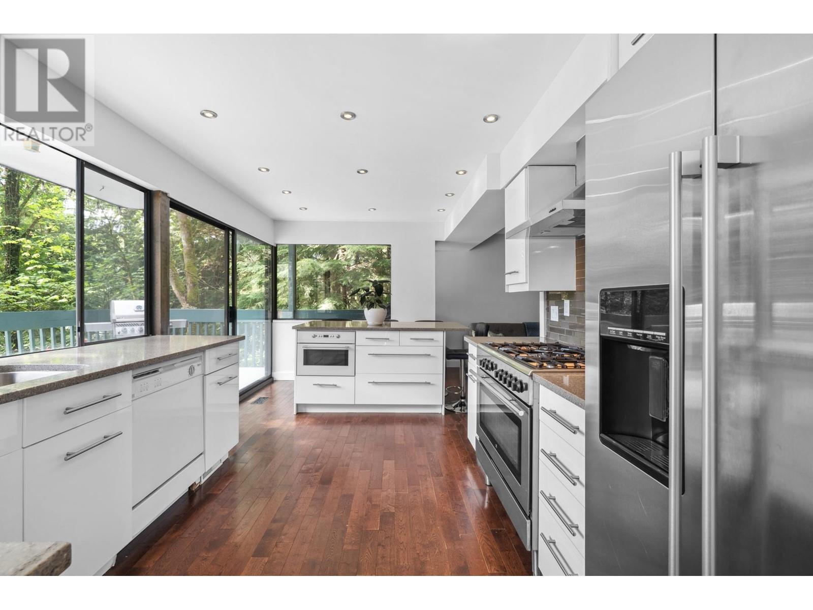 2086 Rivergrove Place, North Vancouver, British Columbia  V7H 2L4 - Photo 8 - R2997095