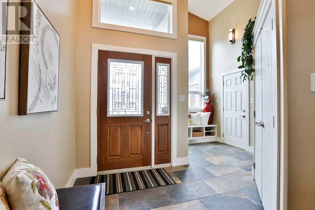 31 Riverland Close W, Lethbridge, Alberta  T1K 5T5 - Photo 2 - A2216218