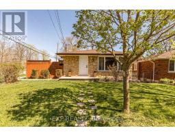 3 VEEVERS DRIVE, Hamilton, Ontario