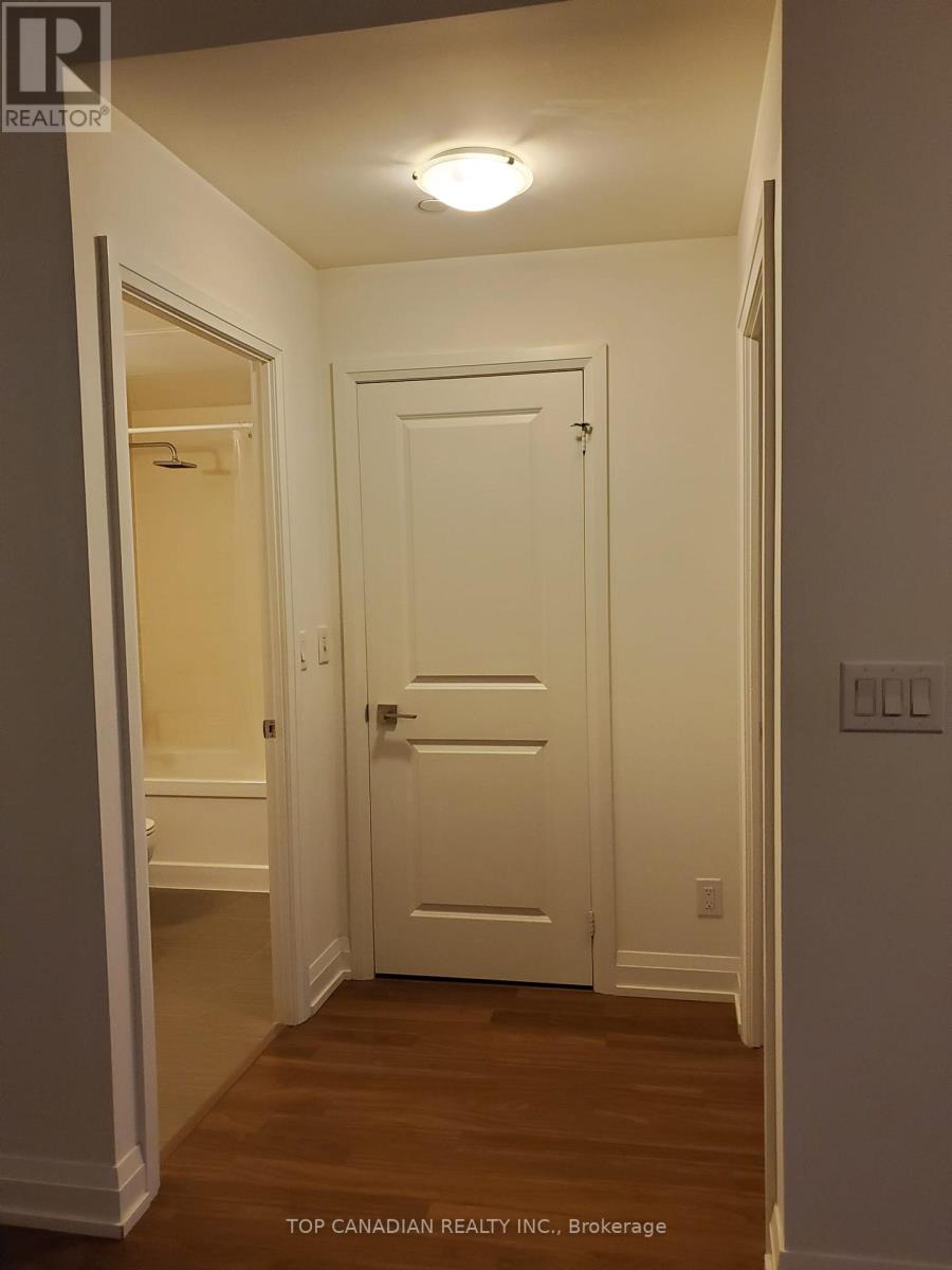 2030 - 7161 Yonge Street, Markham, Ontario  L3T 0C8 - Photo 7 - N12116539