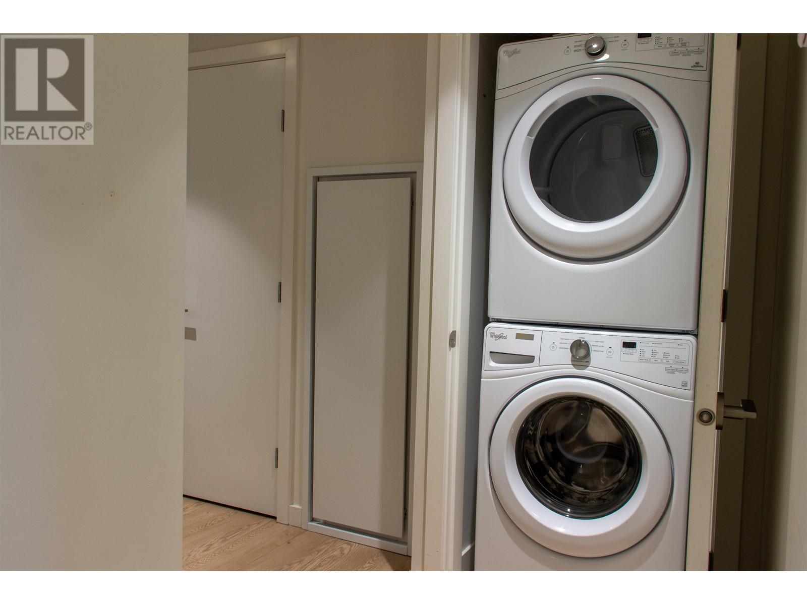 803 112 E 13 Street, North Vancouver, British Columbia  V7L 0E4 - Photo 14 - R2997290