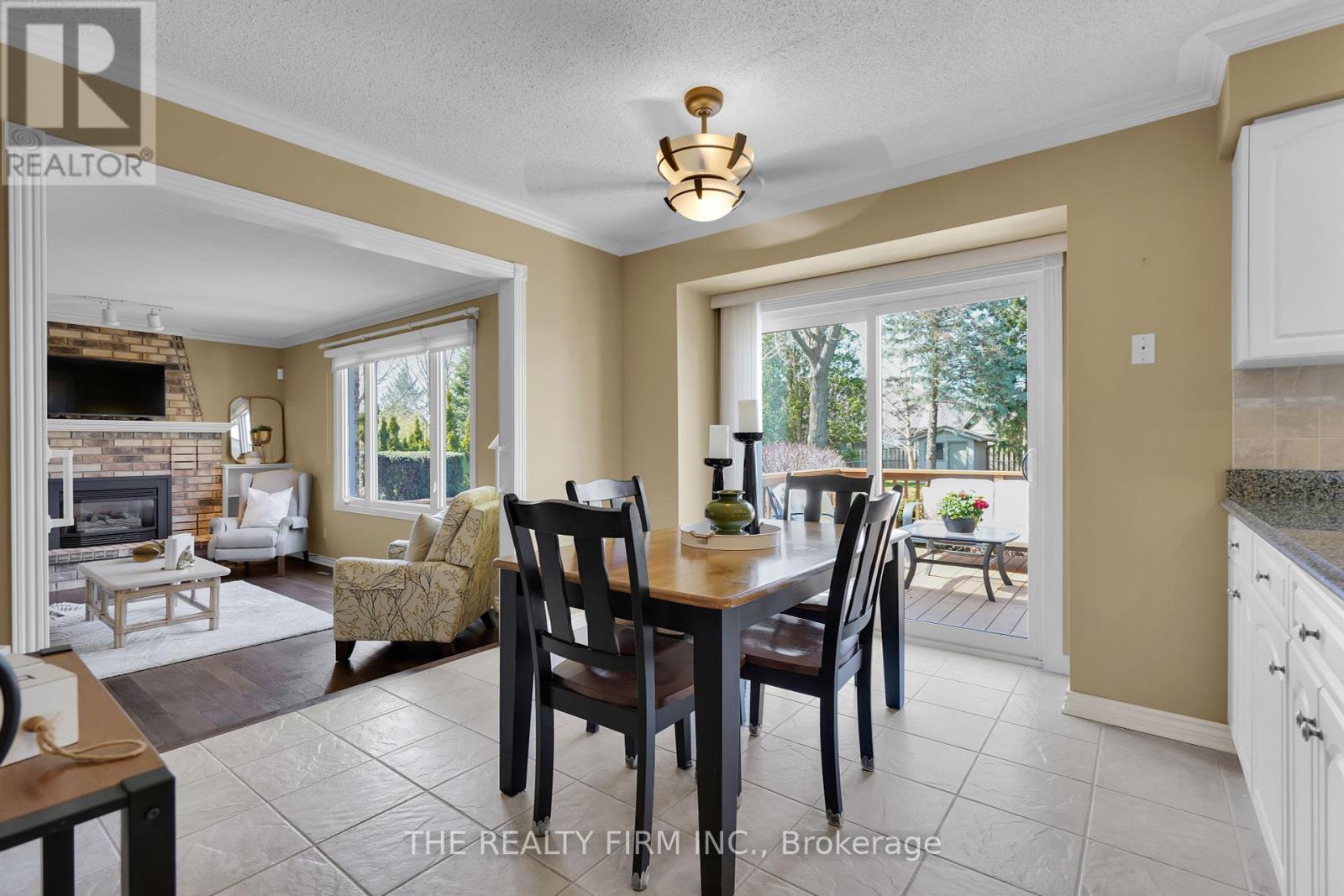 Photo 12 of 50 for 7026 Diane Crescent