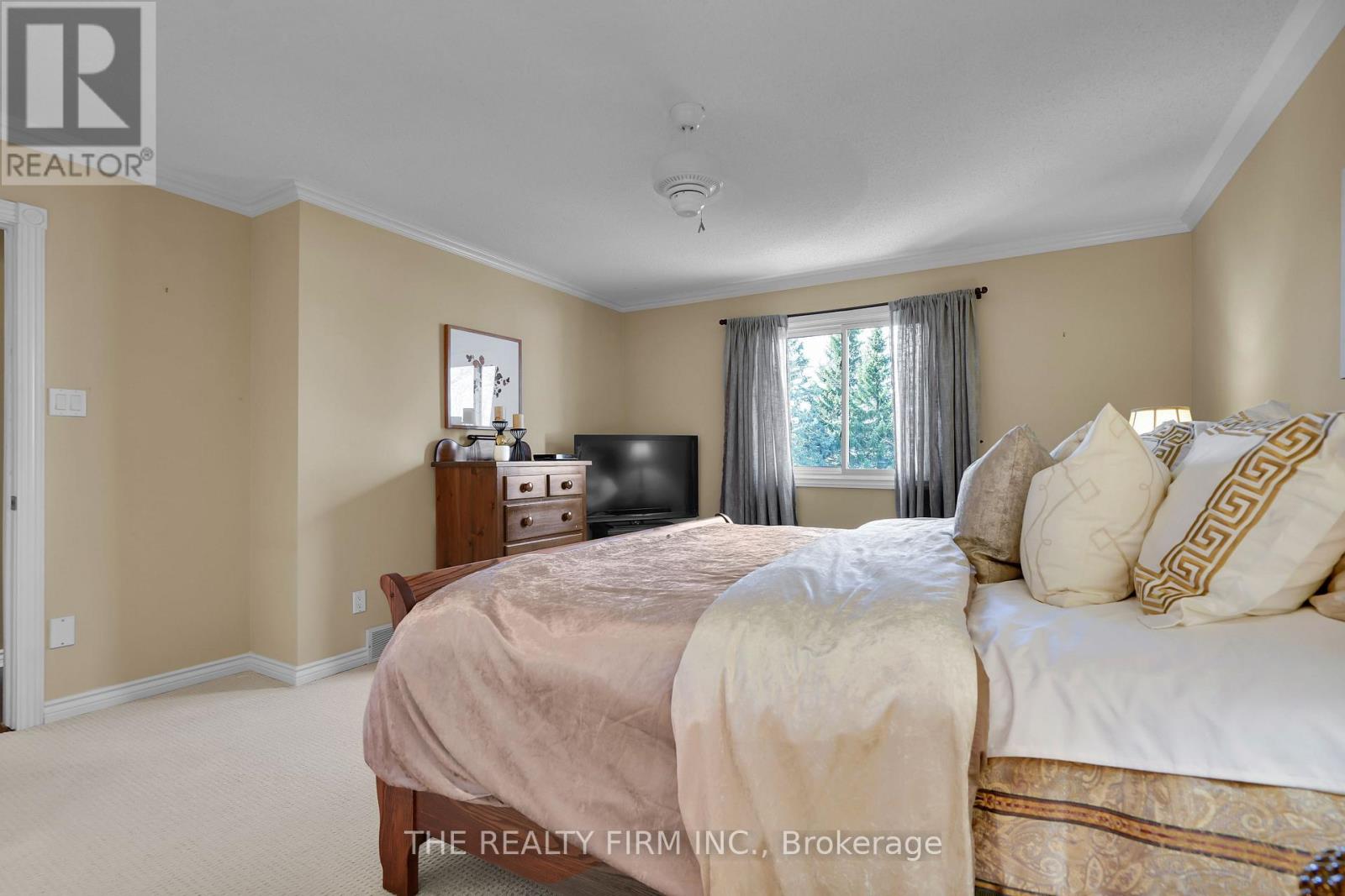 Photo 22 of 50 for 7026 Diane Crescent