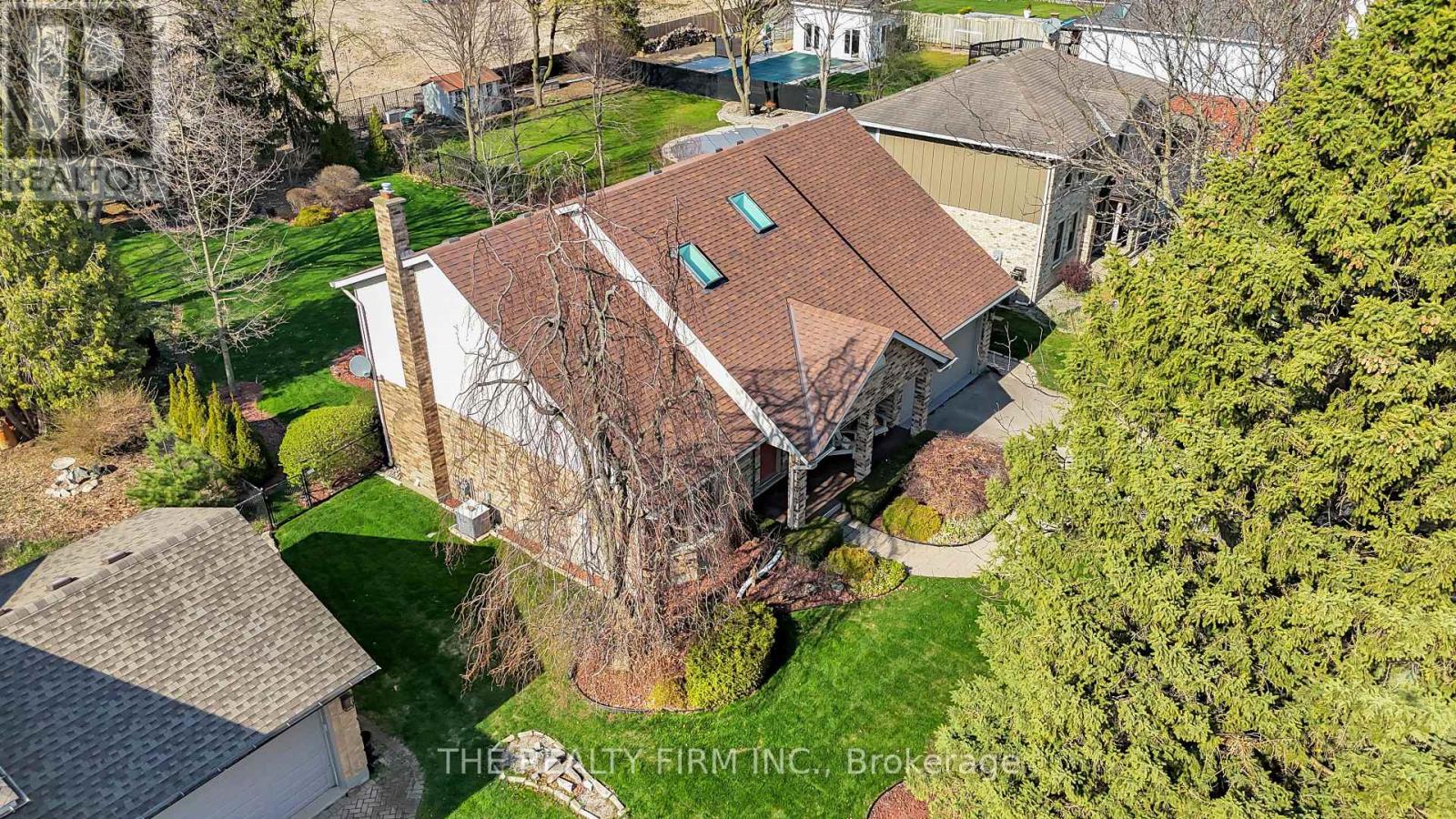 7026 Diane Crescent, London South, Ontario N6P 1G2 - Photo 45 - X12104932