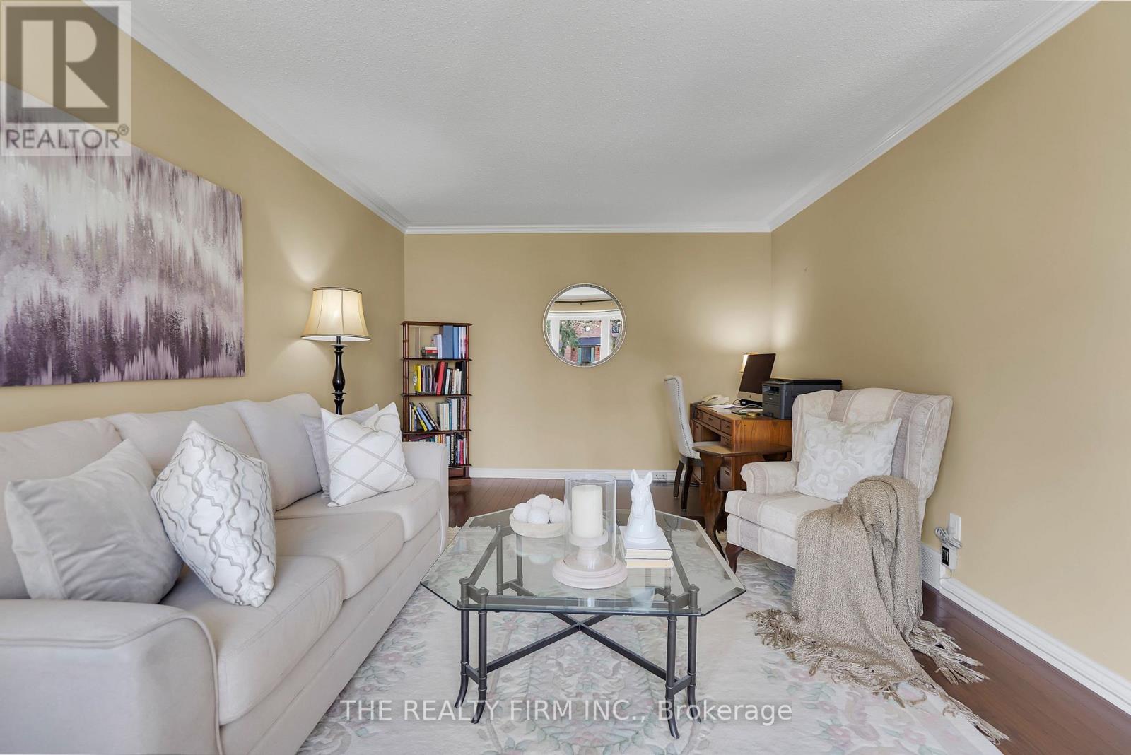 7026 Diane Crescent, London South, Ontario N6P 1G2 - Photo 7 - X12104932