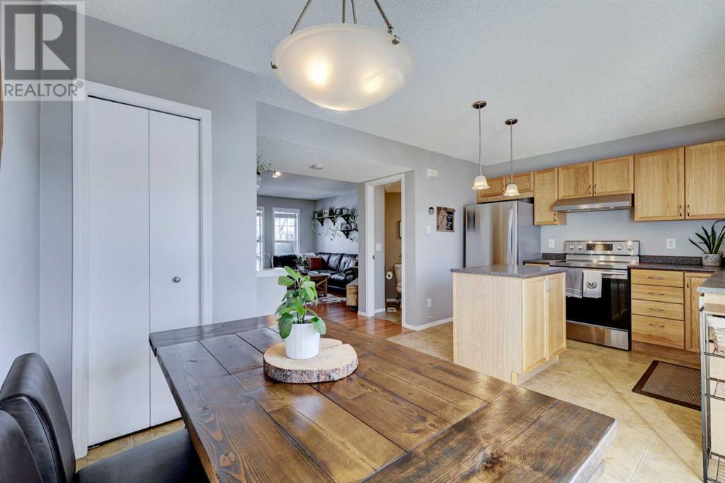 229 Elgin Place Se, Calgary, Alberta  T2Z 4V8 - Photo 9 - A2195199