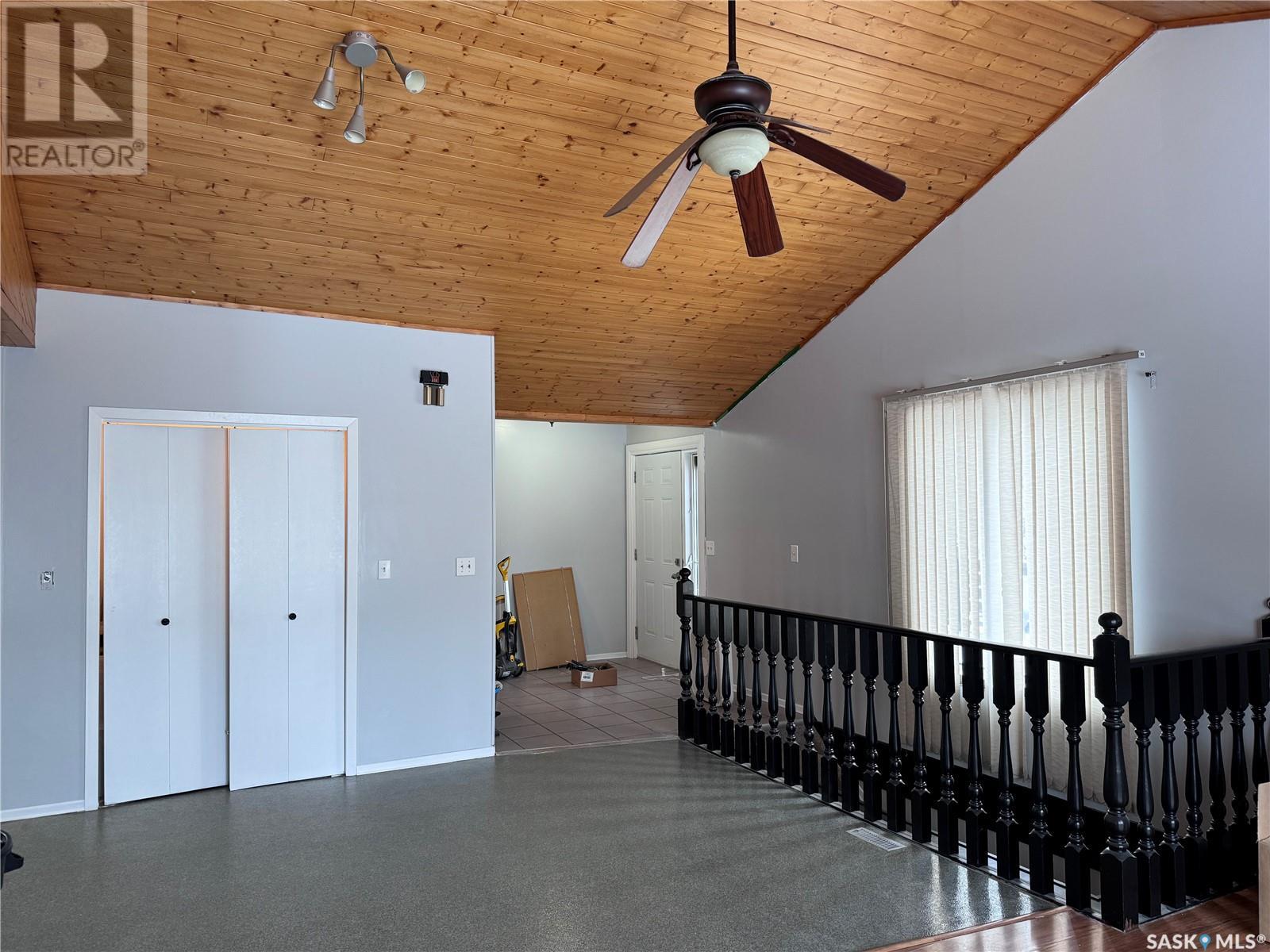 Neufeld Acreage, Leroy Rm No. 339, Saskatchewan  S0K 2P0 - Photo 2 - SK988661