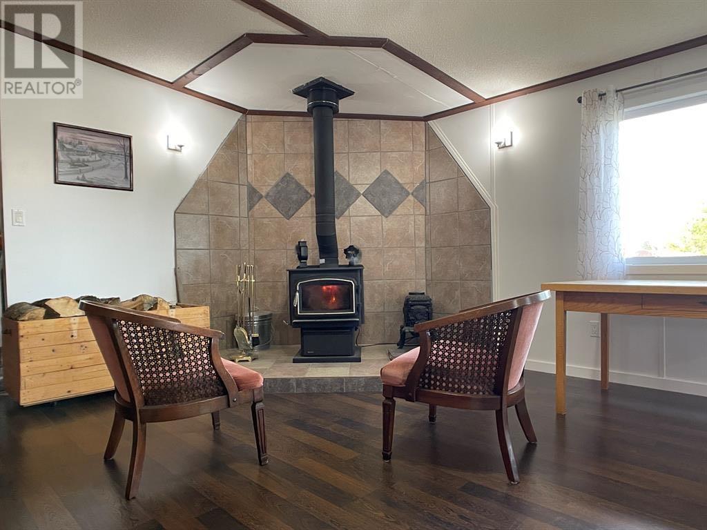 46, Peace River Avenue, Joussard, Alberta  T0G 1J0 - Photo 12 - A2216749