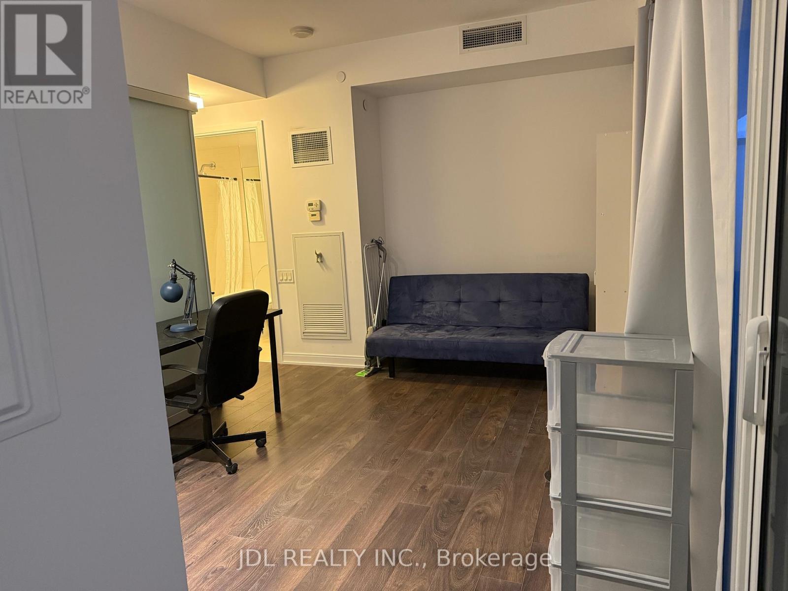 3210 - 42 Charles Street E, Toronto, Ontario  M4Y 0B7 - Photo 4 - C12118549