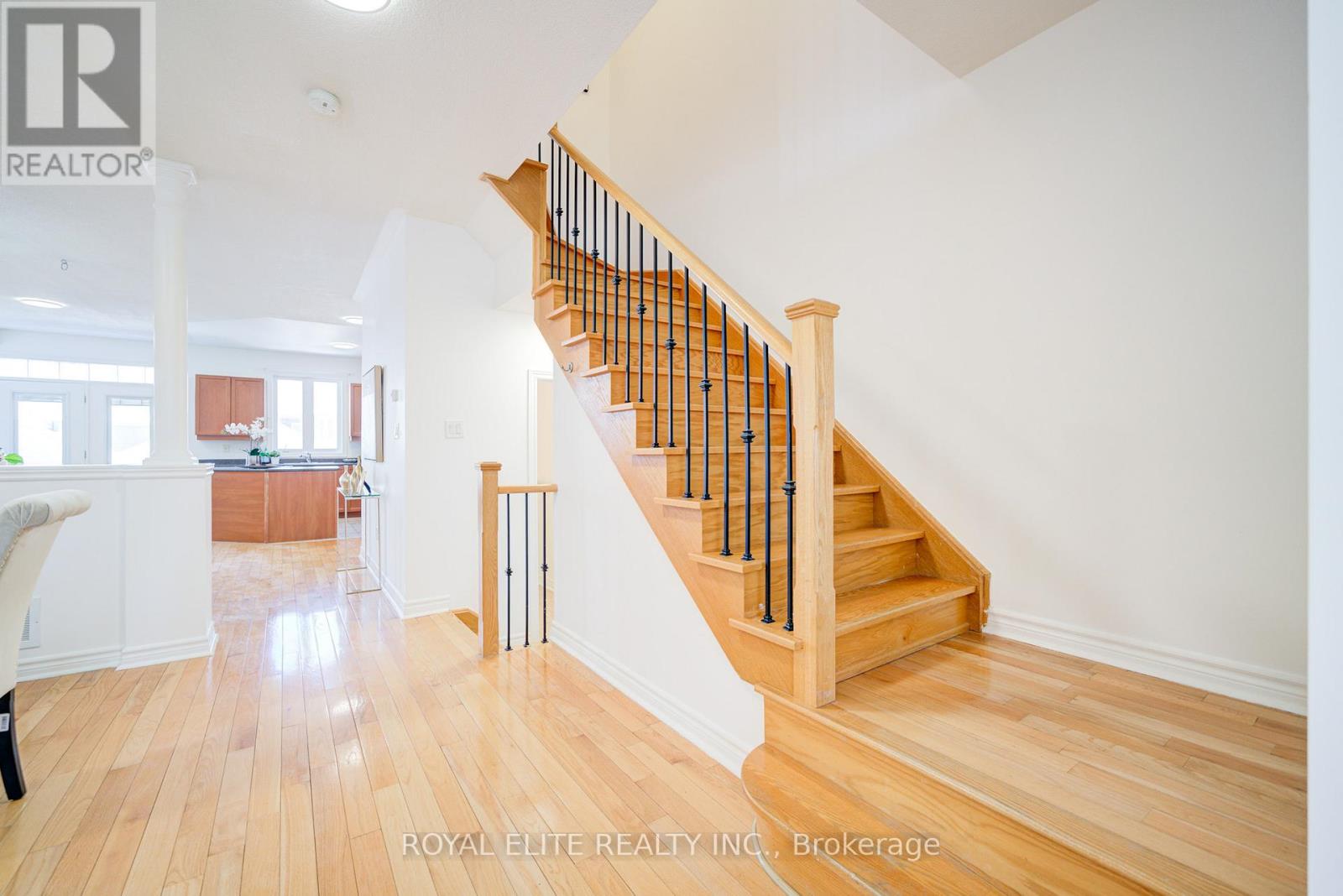 358 William Berzy Boulevard, Markham, Ontario  L6C 0C2 - Photo 7 - N12118542