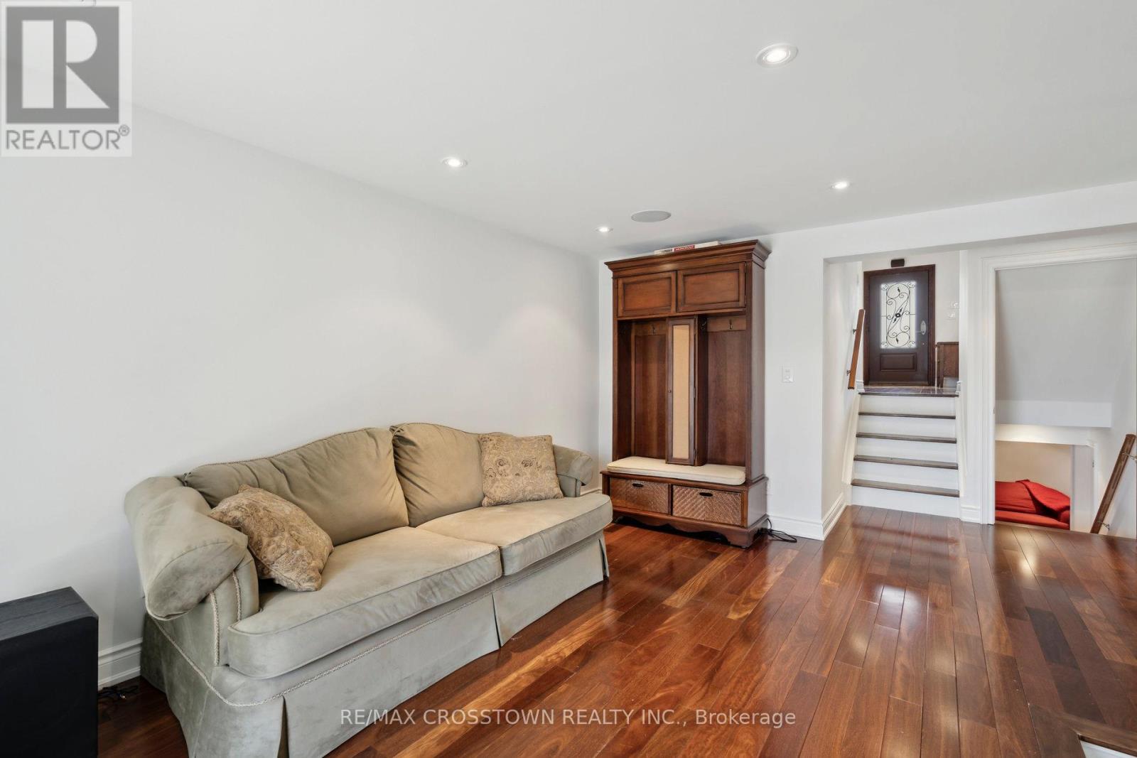 55 Westglen Crescent, Toronto (Islington-City Centre West), Ontario  M9B 4R2 - Photo 16 - W12118554