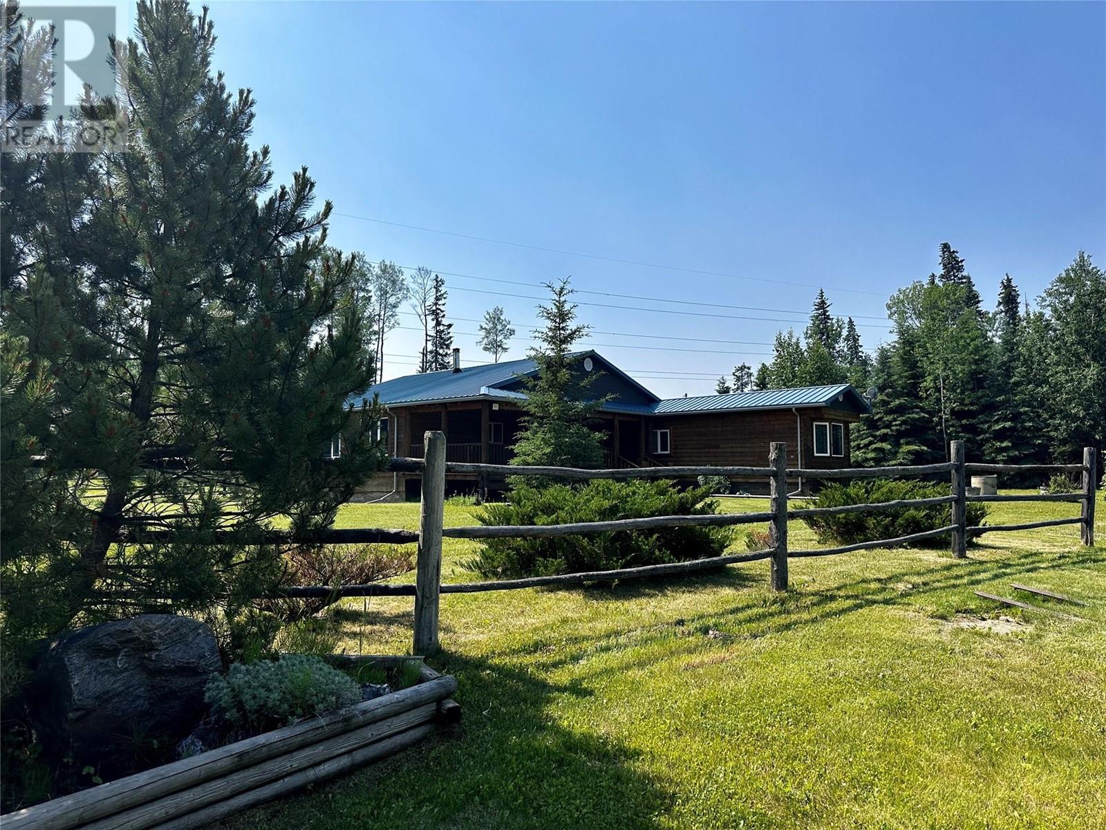 10218 Bearpaw Campground Road, Dawson Creek, British Columbia