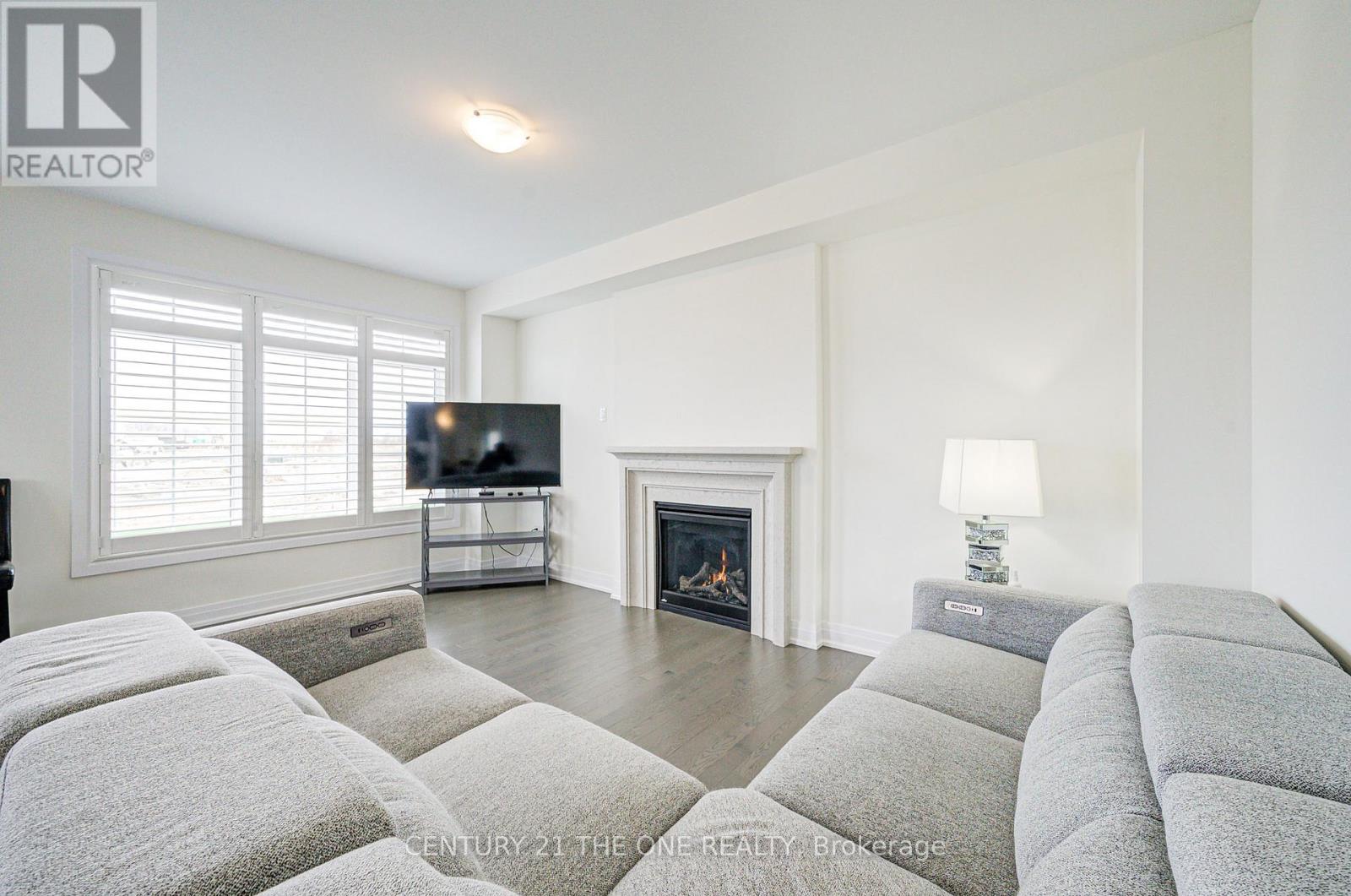 2 Wesley Brooks Street, Clarington, Ontario  L1B 0W4 - Photo 24 - E12048398