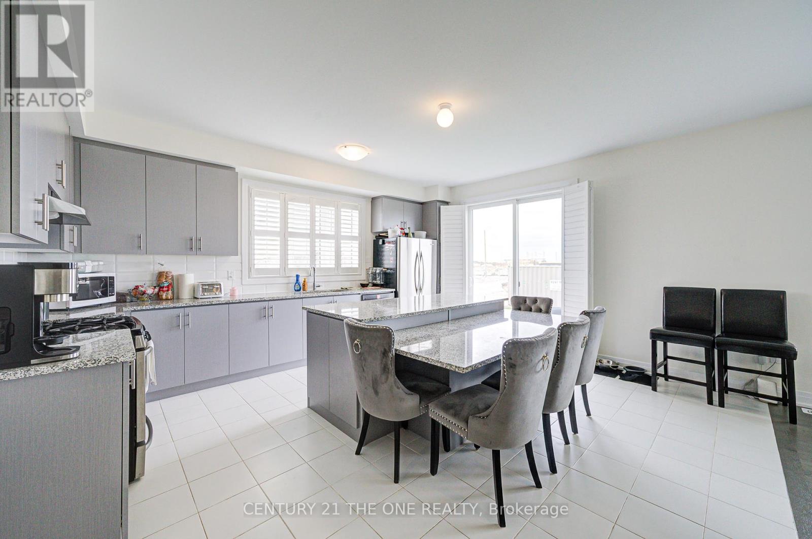 2 Wesley Brooks Street, Clarington, Ontario  L1B 0W4 - Photo 16 - E12048398