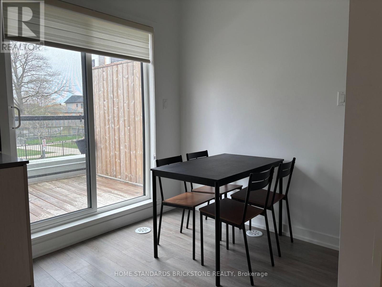 Property at 183 DOWNSVIEW PARK BOULEVARD image 4