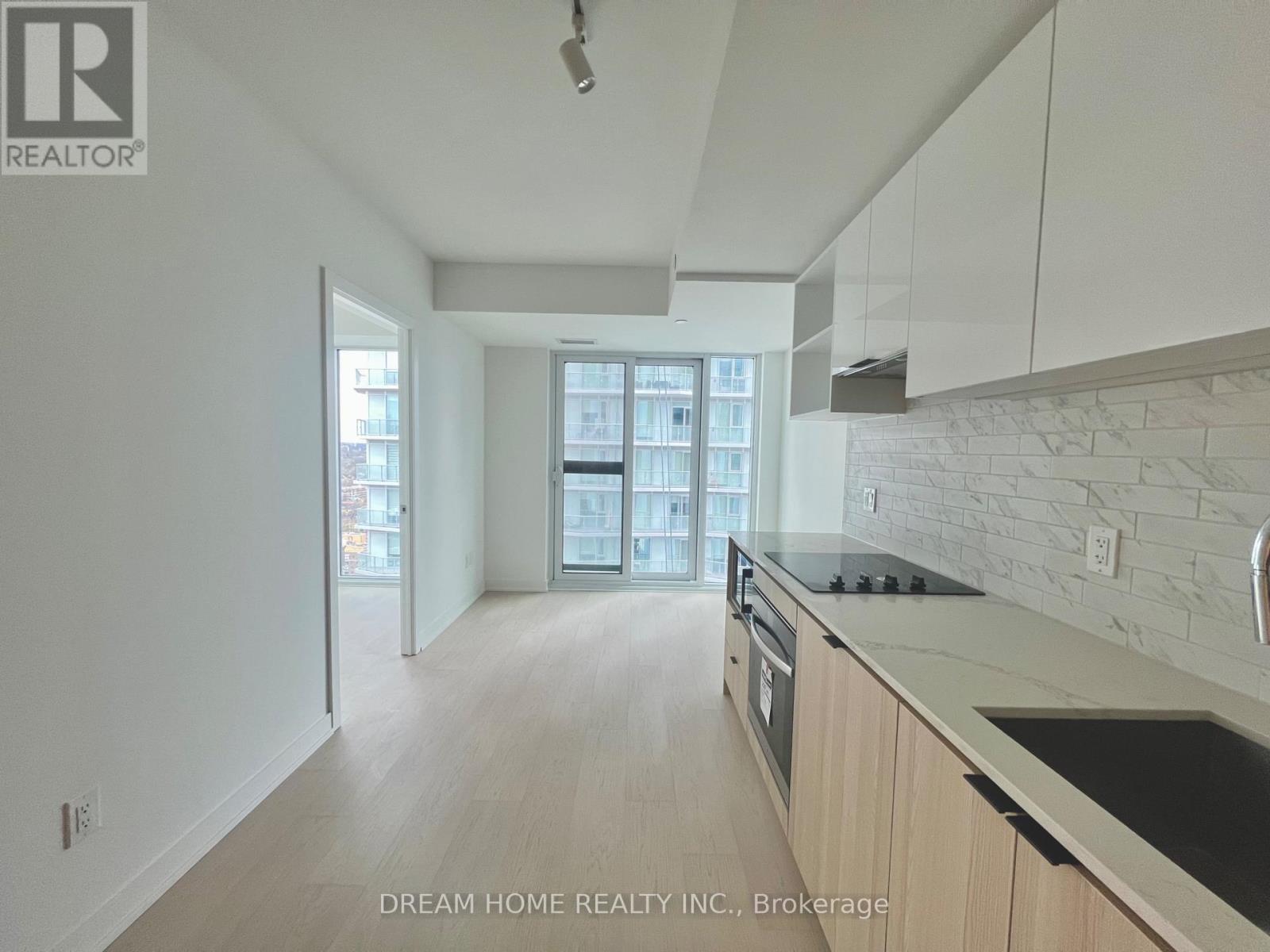 3208 - 252 Church Street, Toronto, Ontario  M5B 0E6 - Photo 2 - C12118558