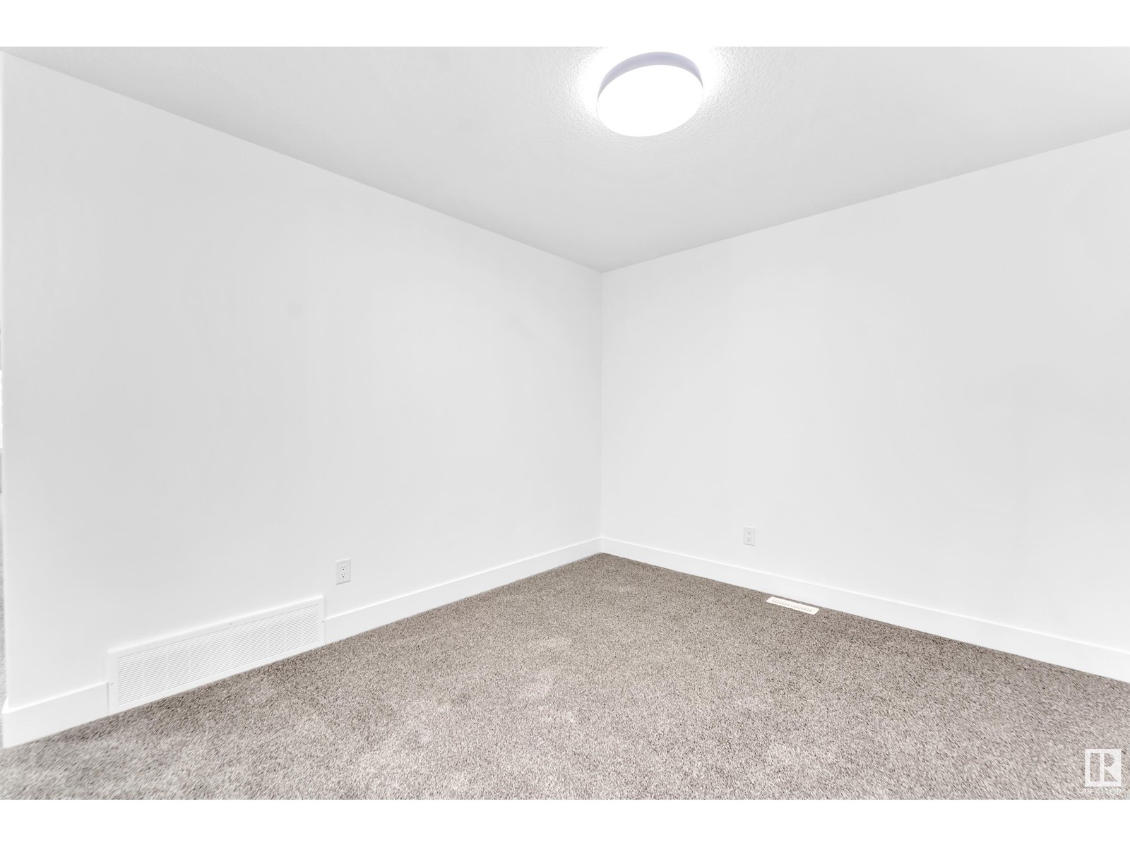 3905 41 Av, Beaumont, Alberta  T4X 3B5 - Photo 36 - E4433905