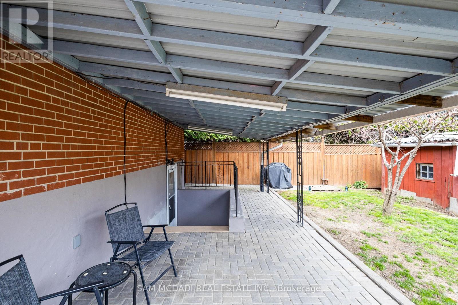 Property at 1491 ROYAL YORK ROAD image 4
