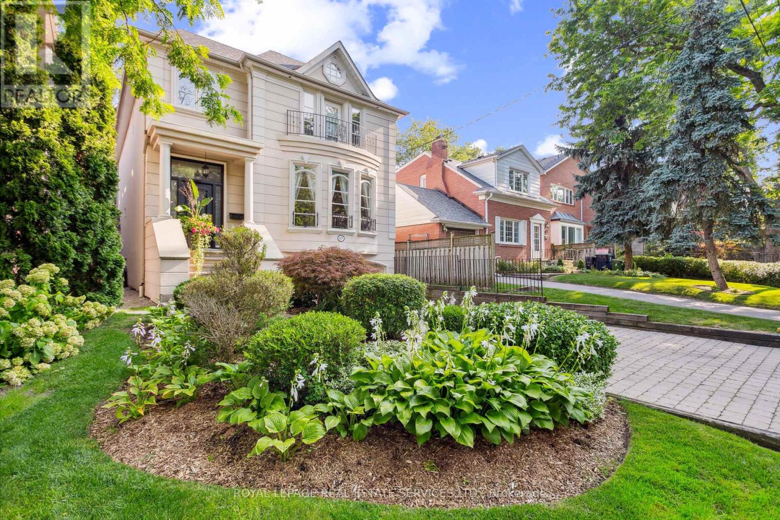 Property at 477 OLD ORCHARD GROVE image 2