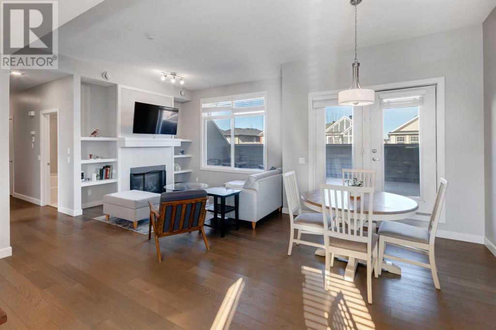 Property at 170 Silverado Plains Park SW image 4