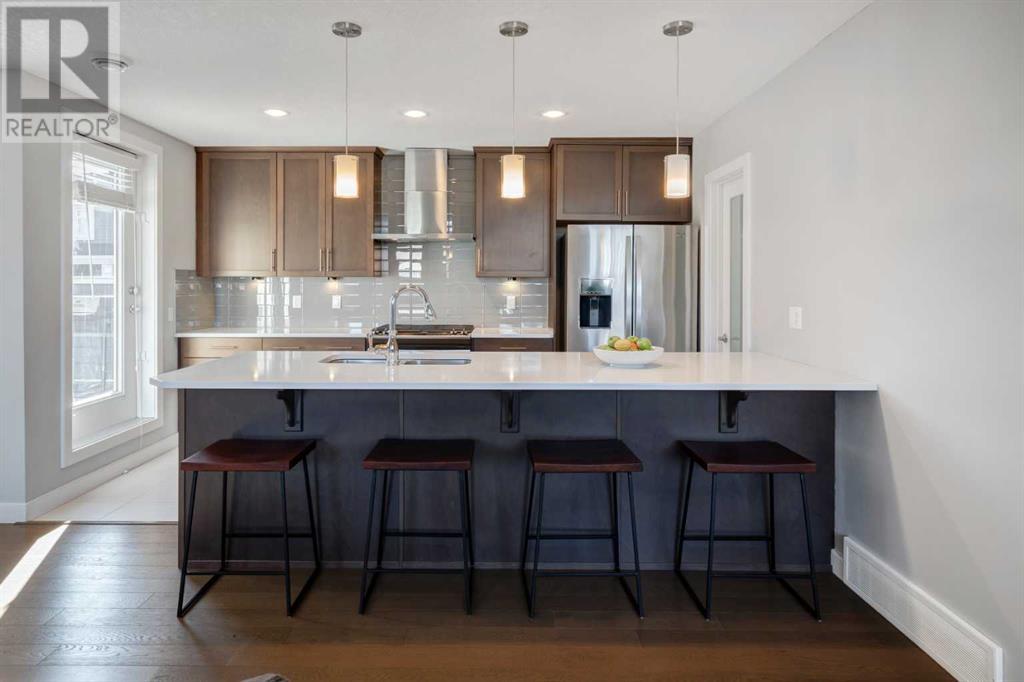 Property at 170 Silverado Plains Park SW image 5