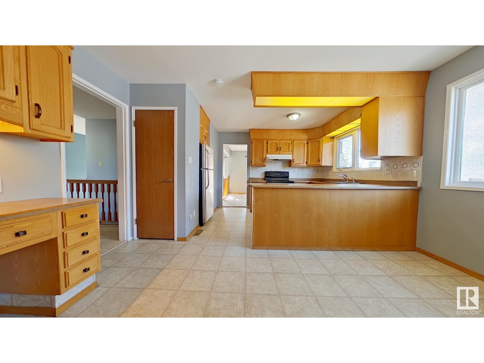 2722 104a St Nw, Edmonton, Alberta  T6J 4C3 - Photo 8 - E4433907