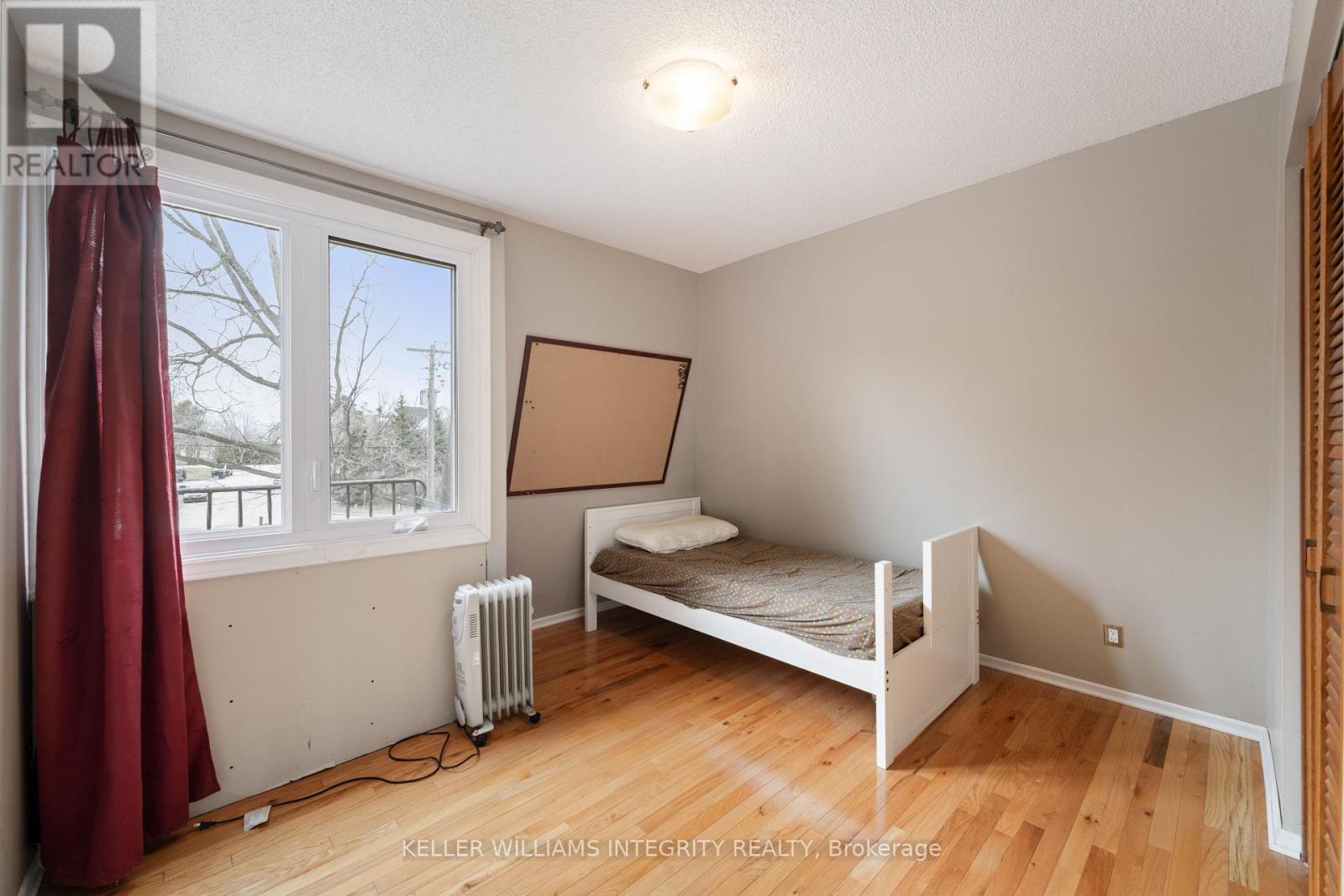 2061 Prince Of Wales Drive S, Ottawa, Ontario  K2E 7A4 - Photo 19 - X12118600