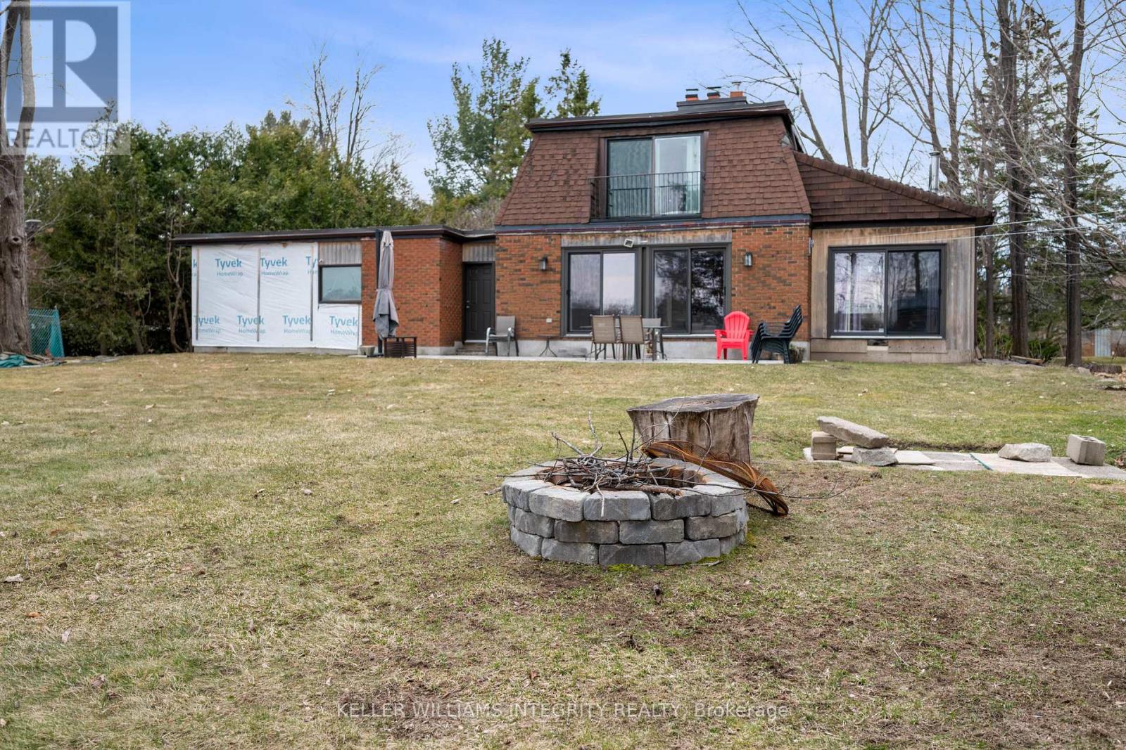2061 Prince Of Wales Drive S, Ottawa, Ontario  K2E 7A4 - Photo 23 - X12118600