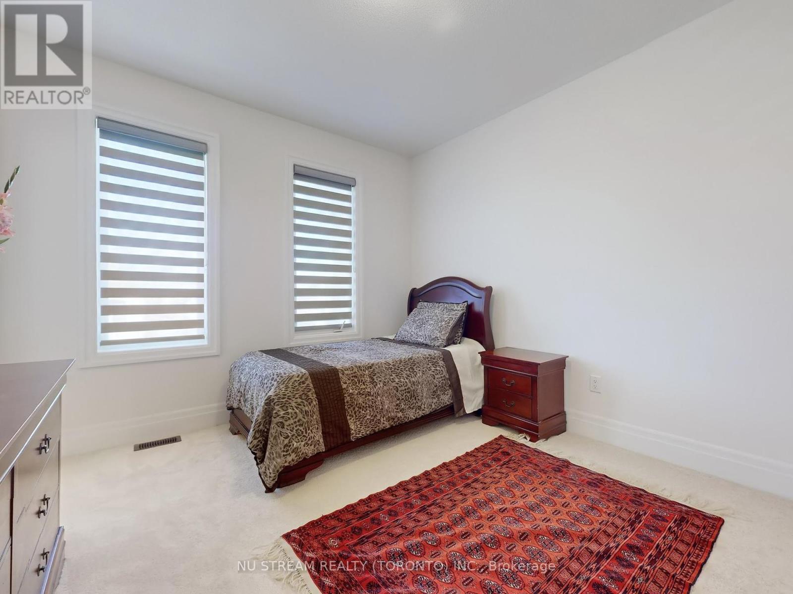 2 Pietrowski Drive, Georgina, Ontario  L4P 0J7 - Photo 35 - N12118602