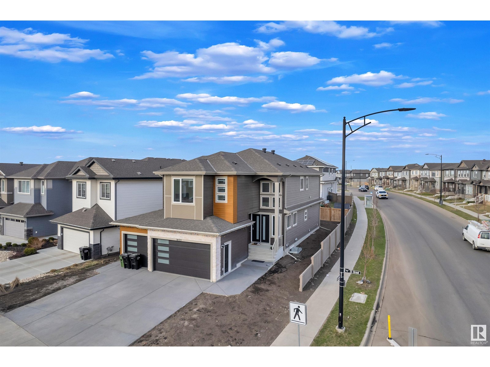 1403 25 St Nw, Edmonton, Alberta  T6T 2K7 - Photo 5 - E4433911