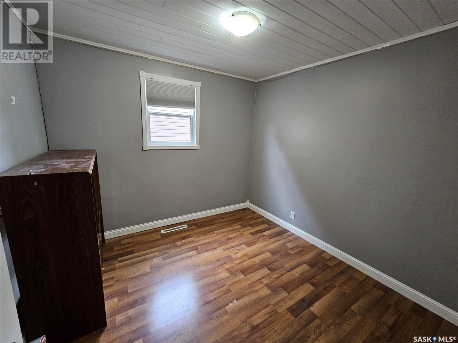 308 4th Street, Carlyle, Saskatchewan  S0C 0R0 - Photo 6 - SK004414