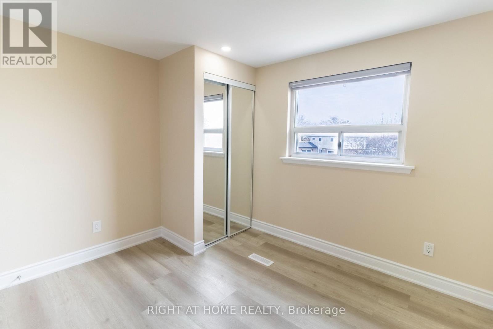 36 Flamingo Crescent, Brampton, Ontario  L6T 2G5 - Photo 27 - W12118629
