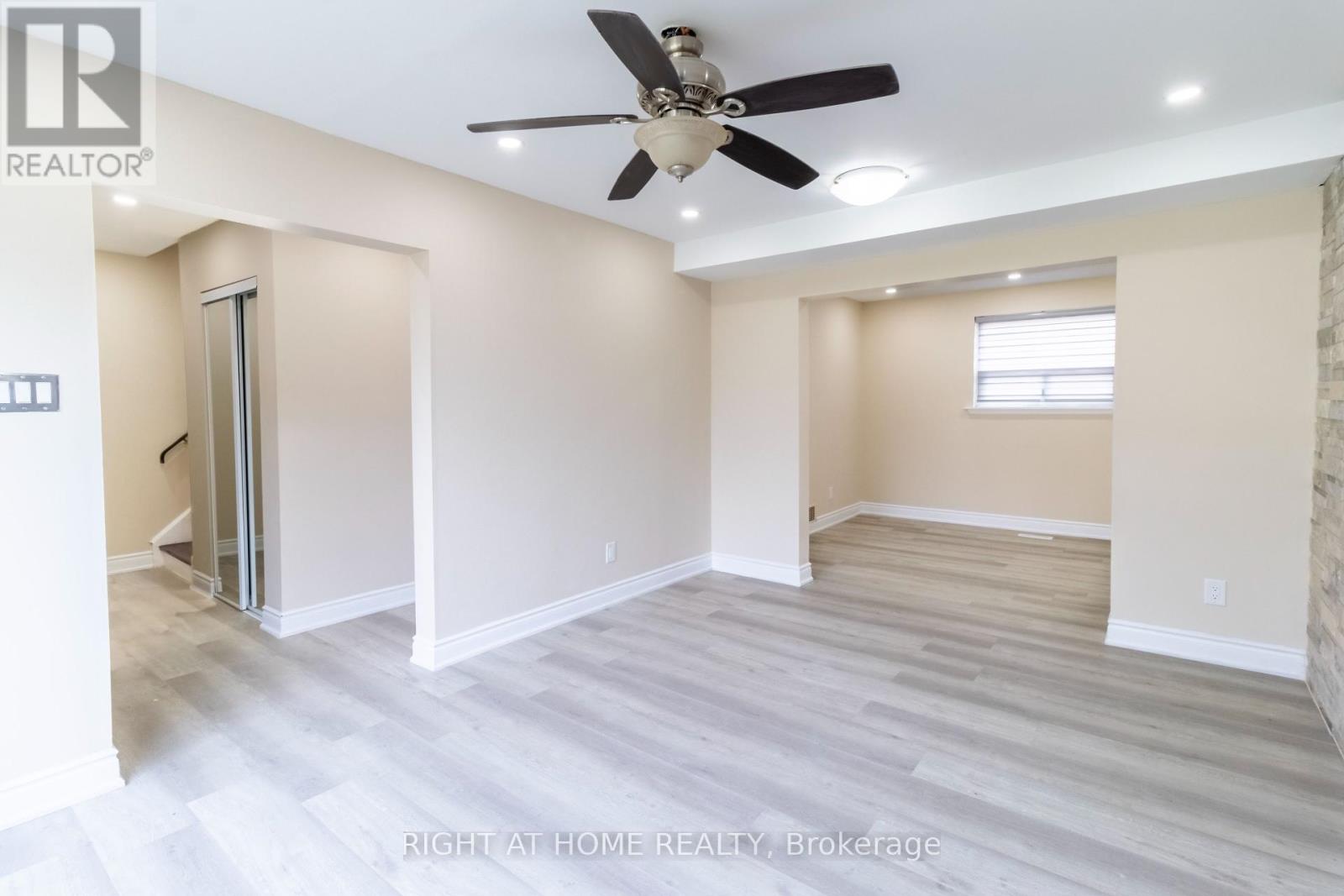 36 Flamingo Crescent, Brampton, Ontario  L6T 2G5 - Photo 8 - W12118629