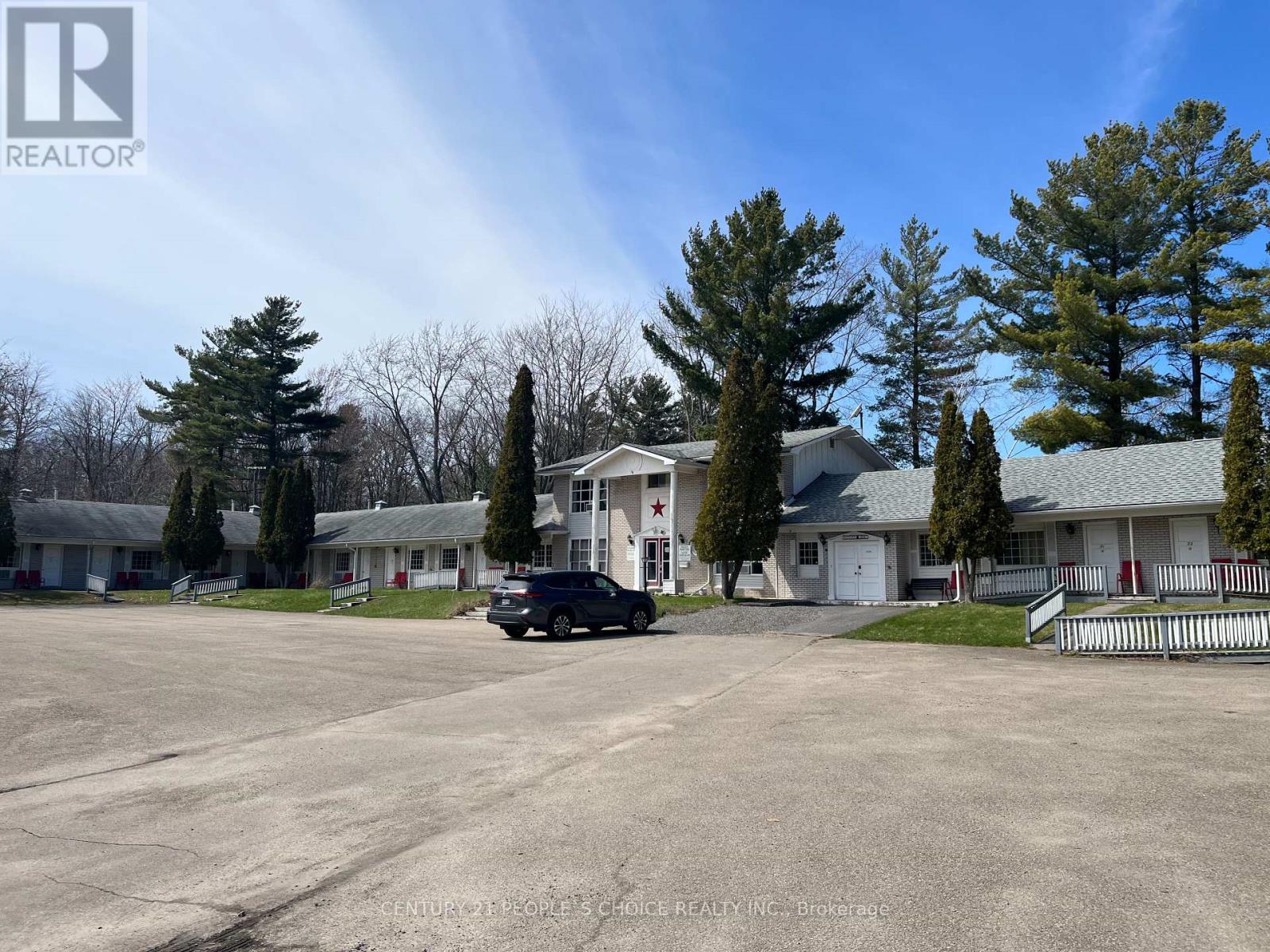 780 King Street W, Gananoque, Ontario  K7G 2H5 - Photo 2 - X12118622