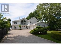 34 LAIRD, Amherstburg, Ontario