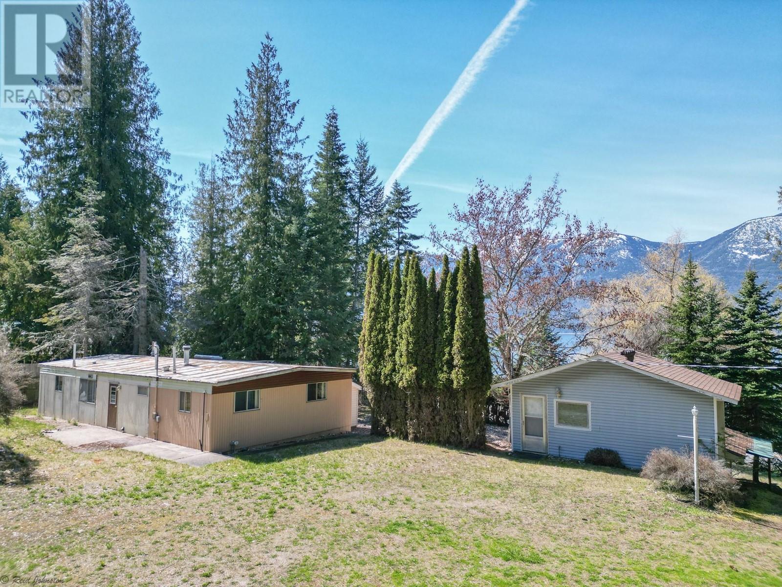 12830 3A Highway, Boswell, British Columbia