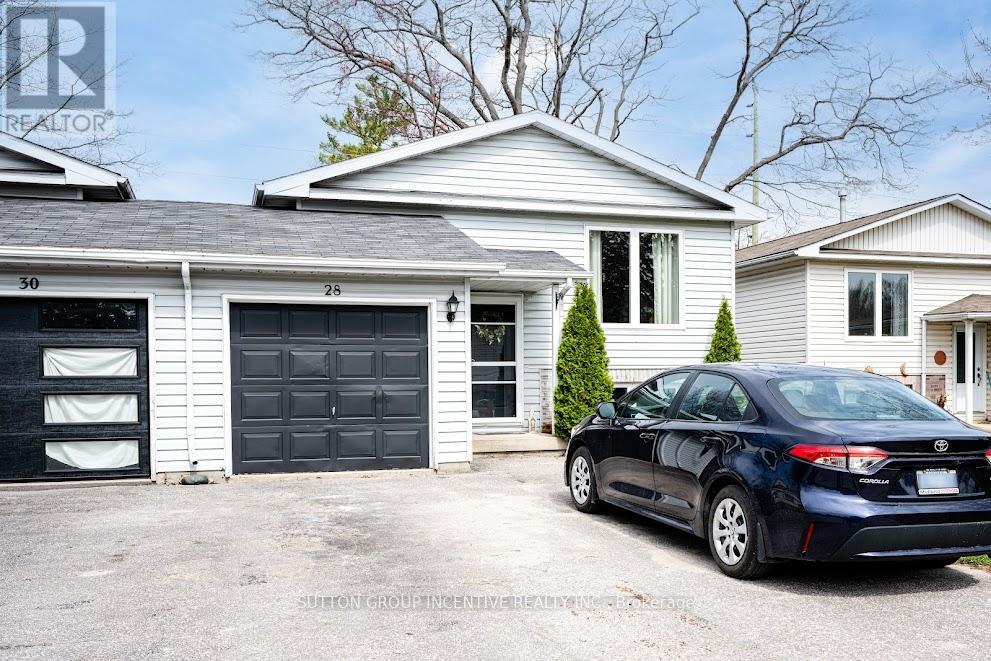 28 Dyer Drive, Wasaga Beach, Ontario  L9Z 1E2 - Photo 3 - S12118681