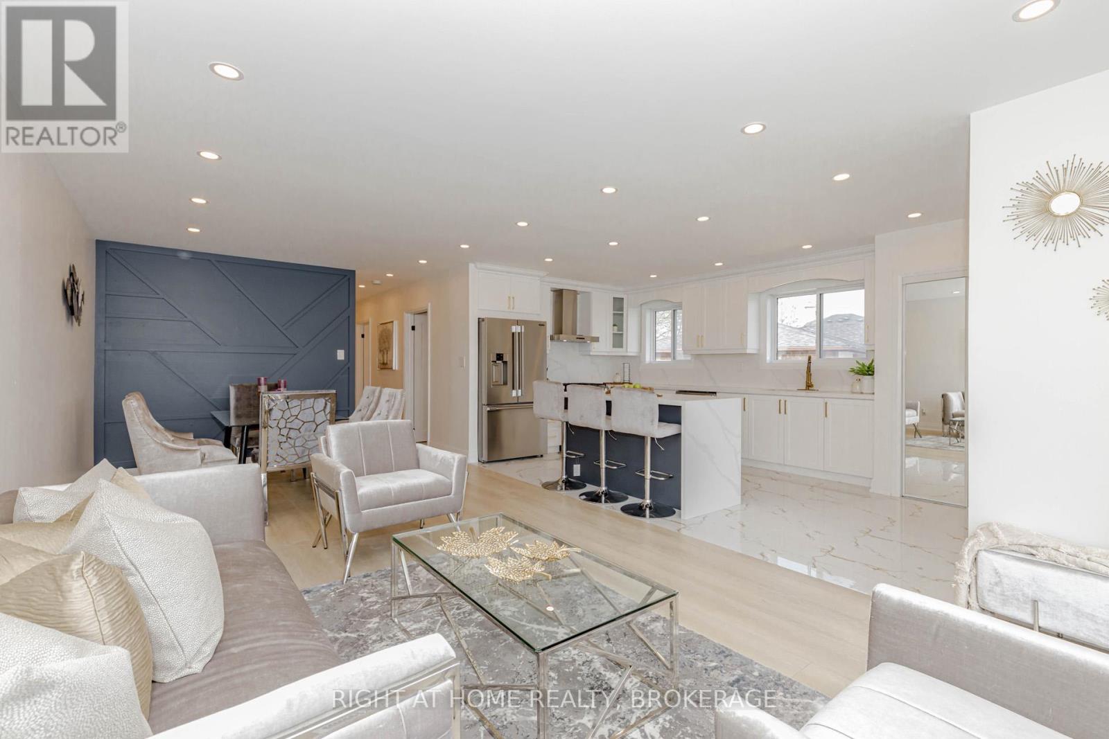 96 AVONDALE BOULEVARD, Brampton, Ontario