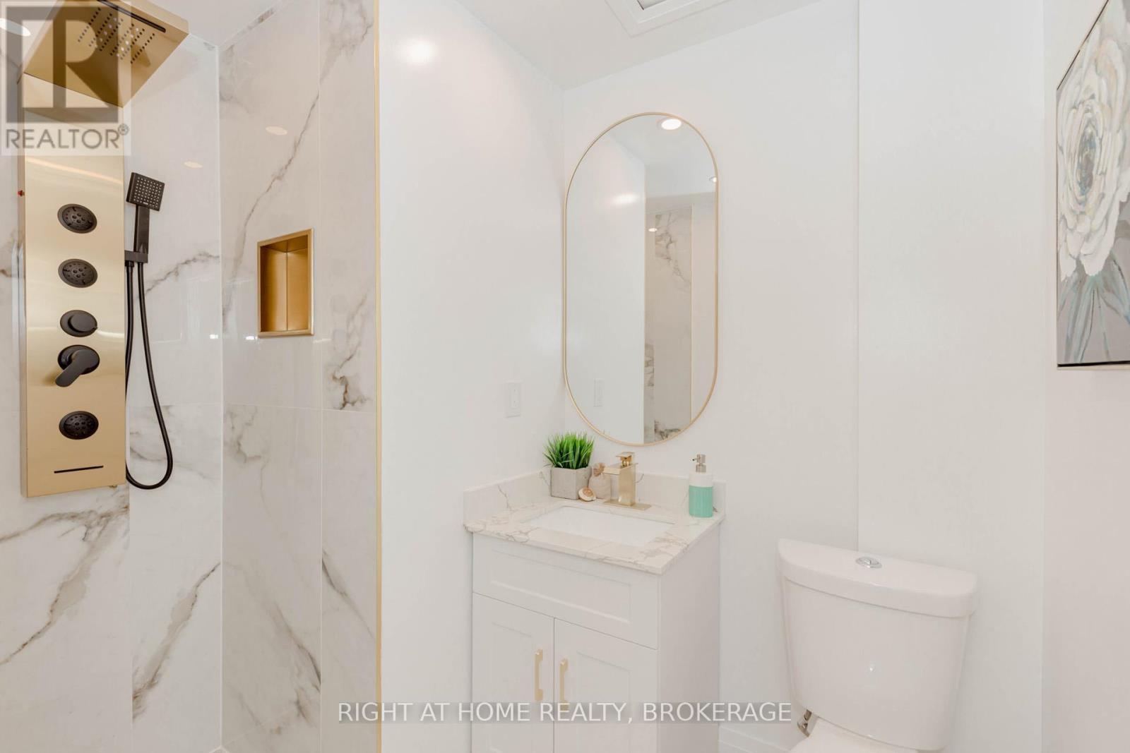 96 Avondale Boulevard, Brampton (Avondale), Ontario  L6T 1H6 - Photo 22 - W12118659