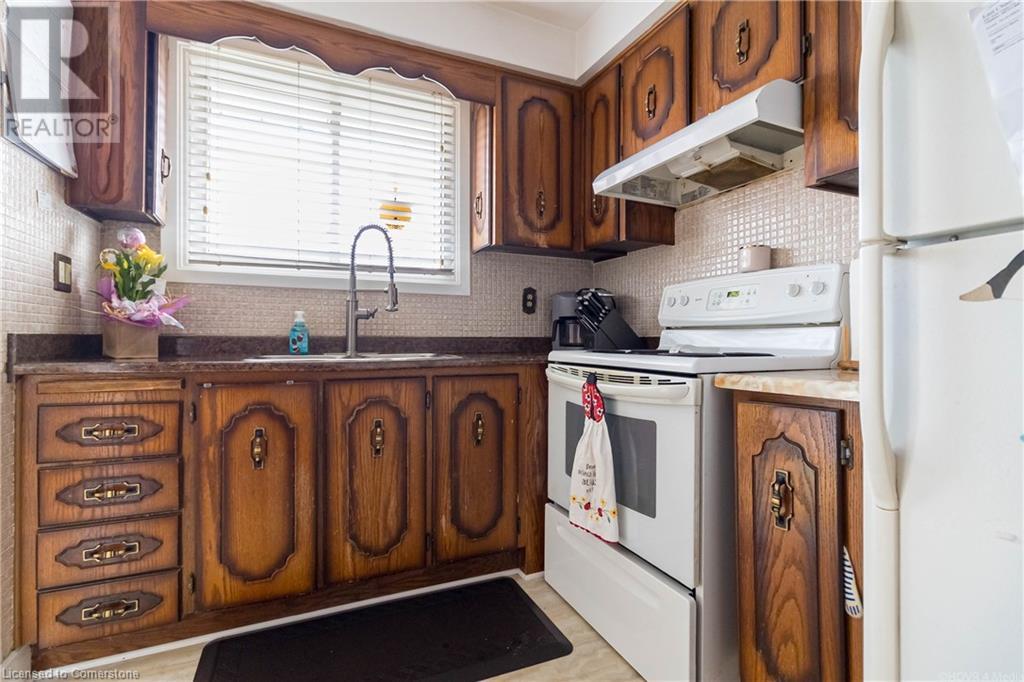 173 Lawnhurst Drive E, Hamilton, Ontario  L8V 4R2 - Photo 10 - 40723981