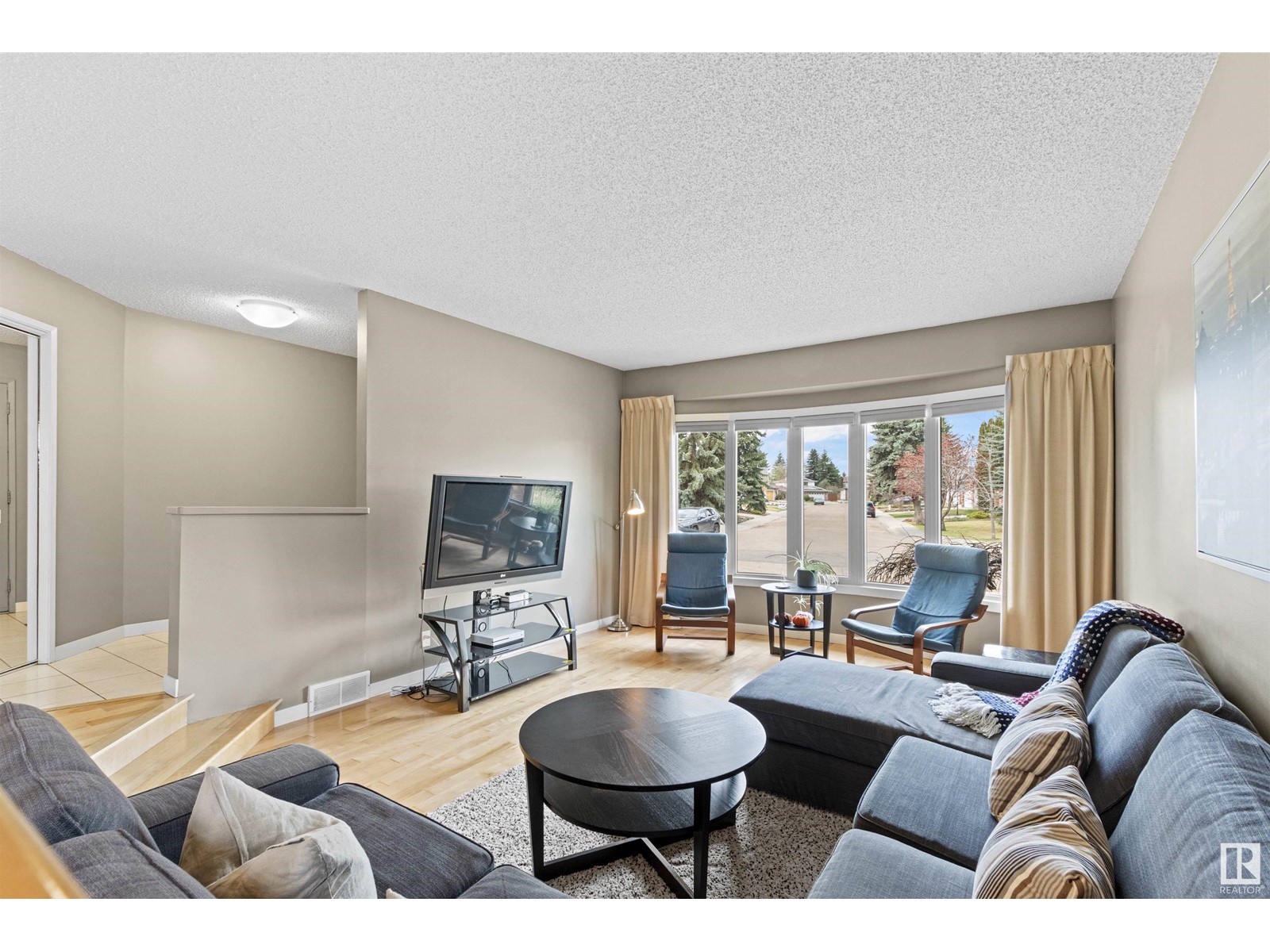2303 112a St Nw, Edmonton, Alberta  T6J 4X6 - Photo 6 - E4433922