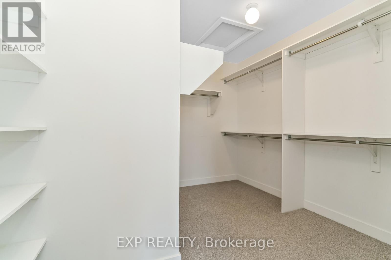 531 Triangle Street, Ottawa, Ontario  K2V 0M7 - Photo 23 - X12118684