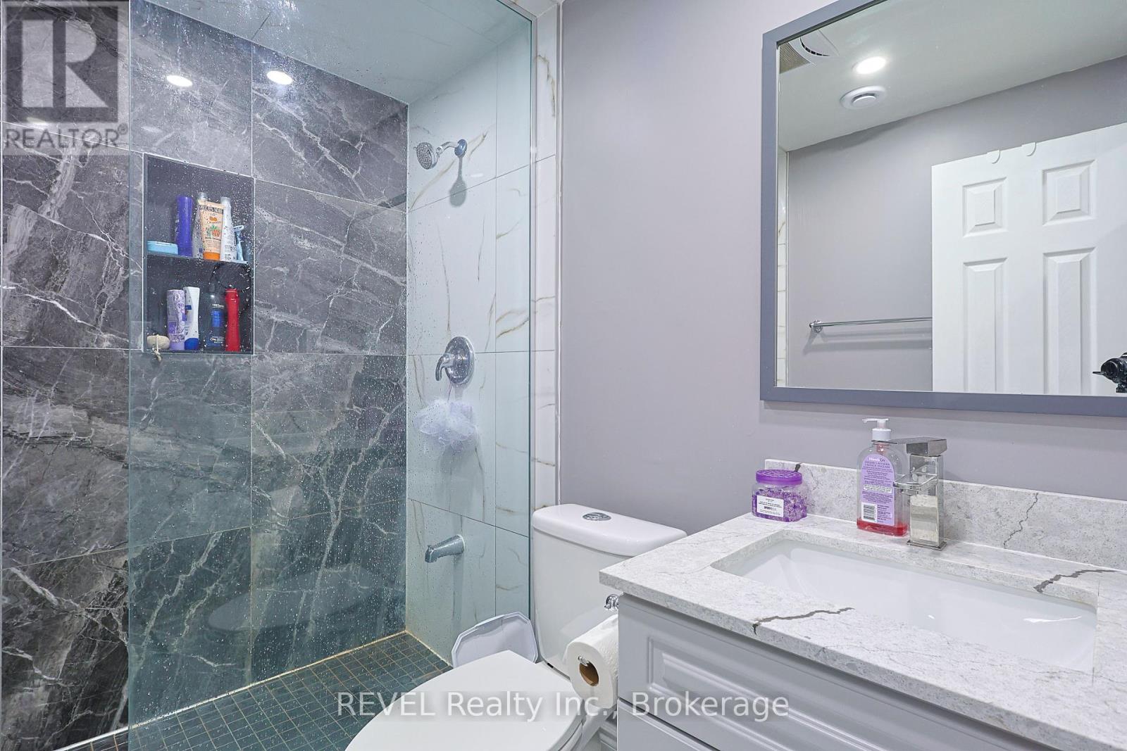 7538 Splendour Drive, Niagara Falls (Brown), Ontario  L2H 3V9 - Photo 38 - X12118693