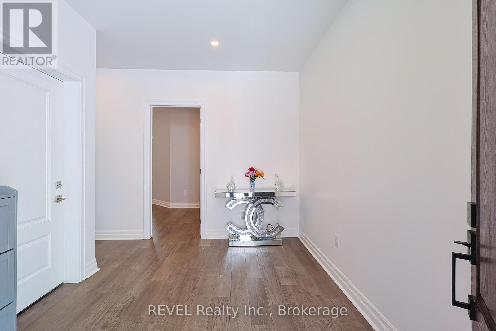 7538 Splendour Drive, Niagara Falls (Brown), Ontario  L2H 3V9 - Photo 9 - X12118693