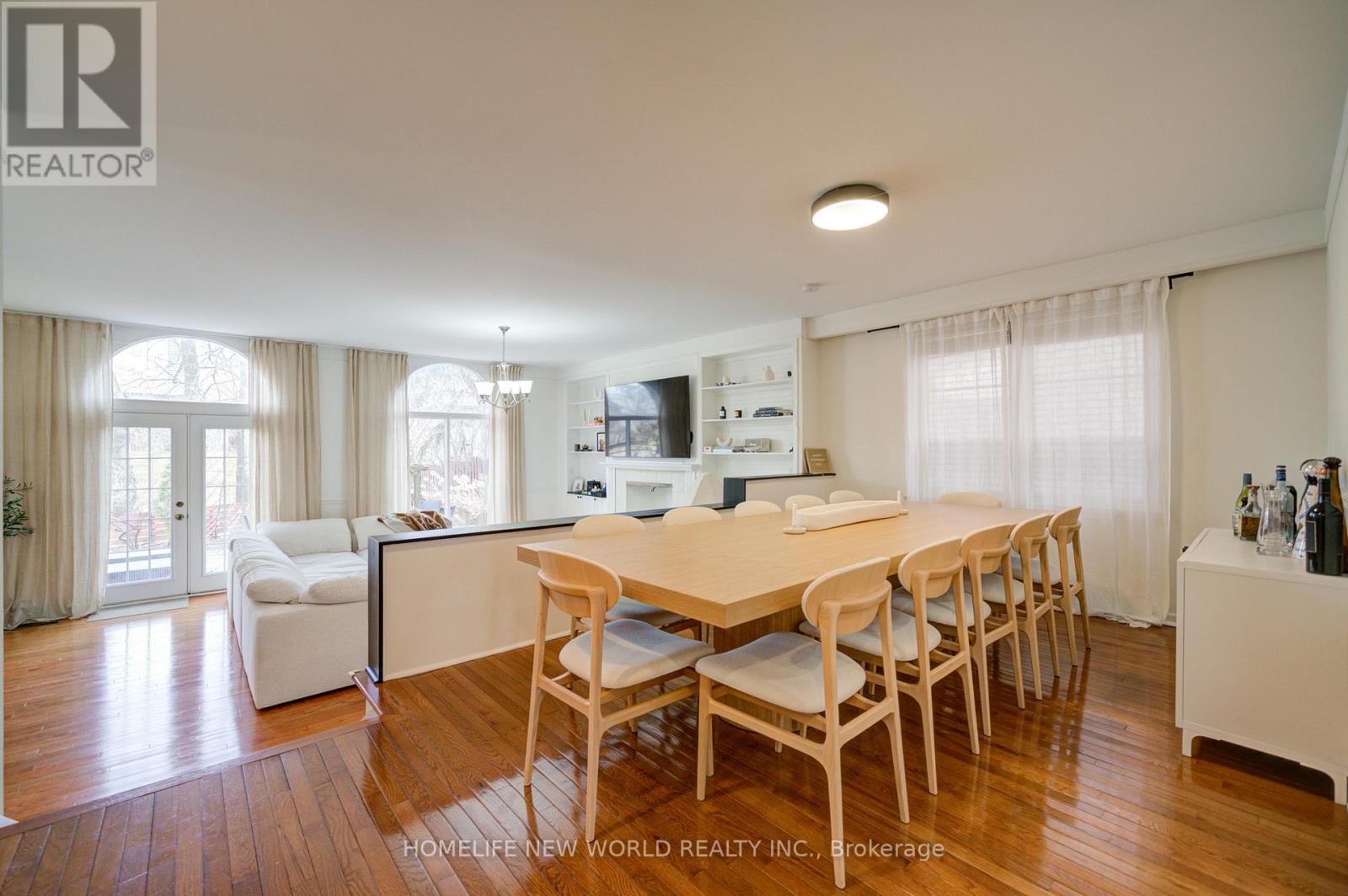 91 Elmsthorpe Avenue, Toronto (Forest Hill South), Ontario  M5P 2L8 - Photo 8 - C12118696