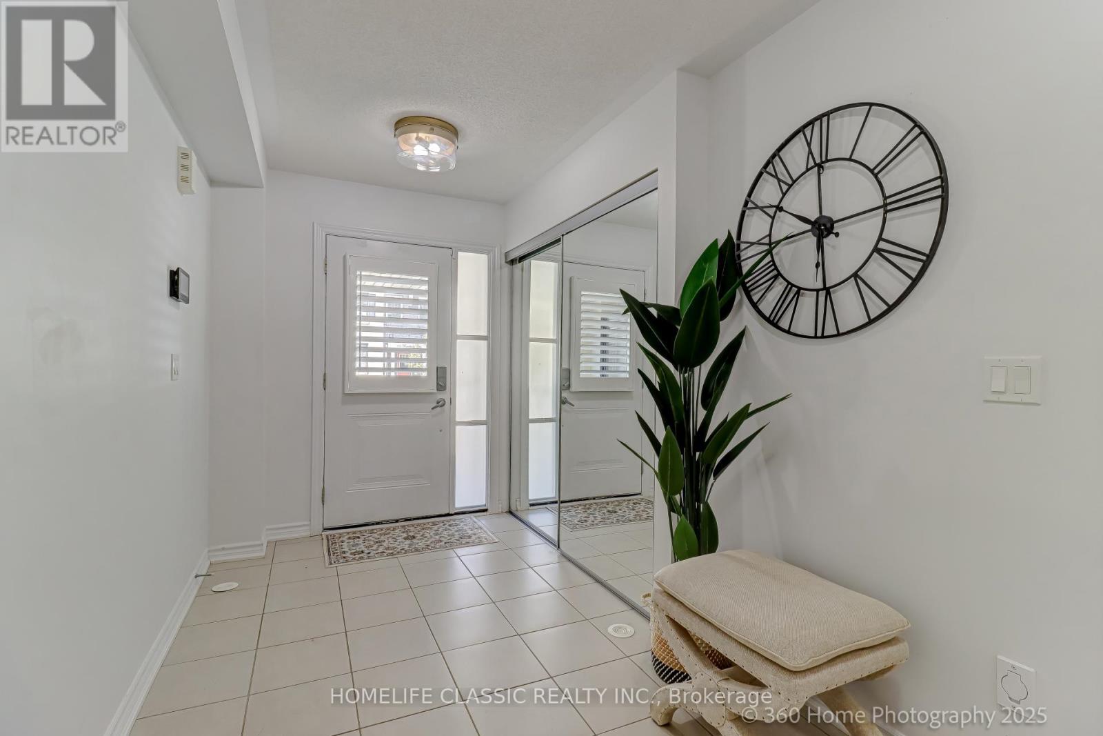 Property at 50 BOADWAY CRESCENT image 3