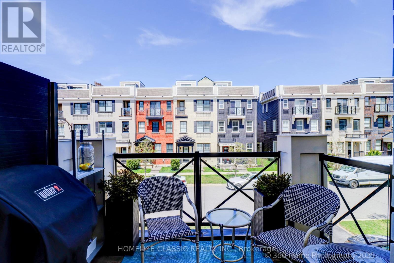 50 Boadway Crescent, Whitchurch-Stouffville, Ontario  L4A 1Y3 - Photo 5 - N12118694