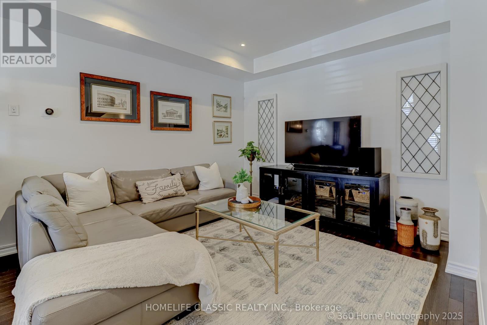 50 Boadway Crescent, Whitchurch-Stouffville, Ontario  L4A 1Y3 - Photo 8 - N12118694