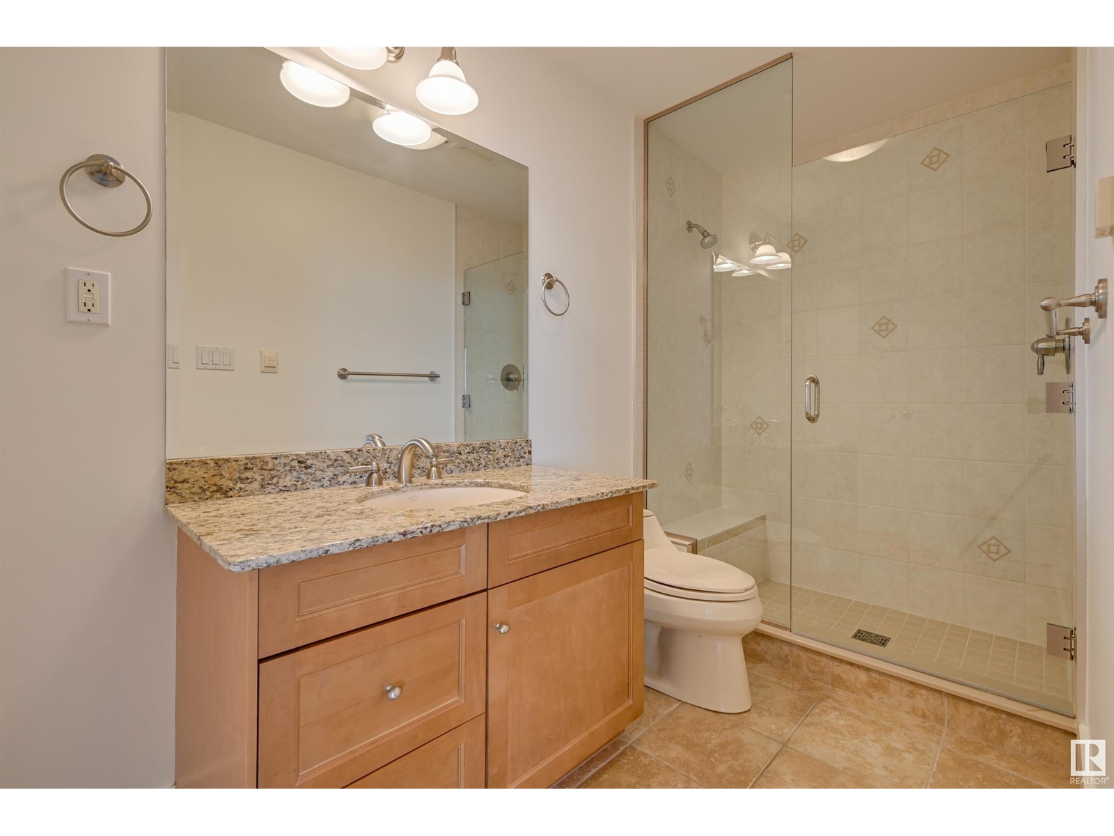 #503 10035 Saskatchewan Dr Nw, Edmonton, Alberta  T6E 4R4 - Photo 33 - E4433924