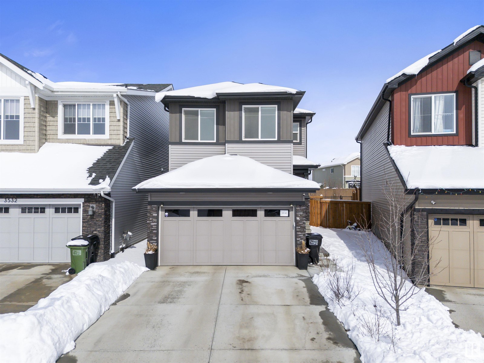 3530 Checknita Point SW, Edmonton, Alberta